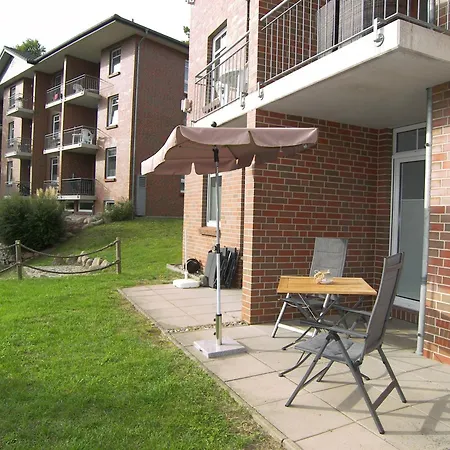 Komfortable Mit Pool-&saunanutzung In Apartment Zinnowitz