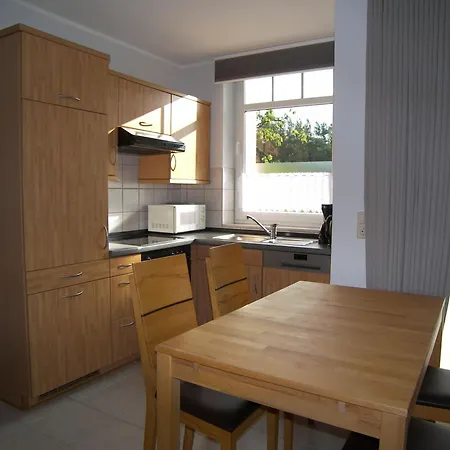 Komfortable Mit Pool- & Saunanutzung In * Zinnowitz