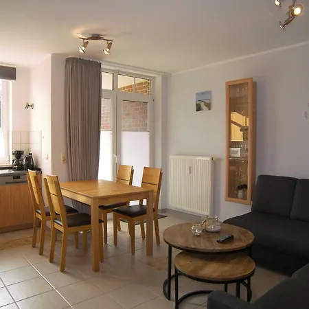 Komfortable Mit Pool- & Saunanutzung In * Zinnowitz