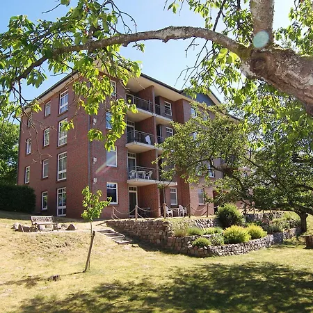 Apartment Komfortable Mit Pool-&saunanutzung In